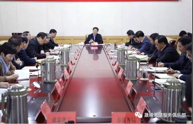 集團(tuán)公司孫總應(yīng)邀參加濰坊市企業(yè)家座談會